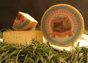 Spressa formaggio giudicarie san vili cammino